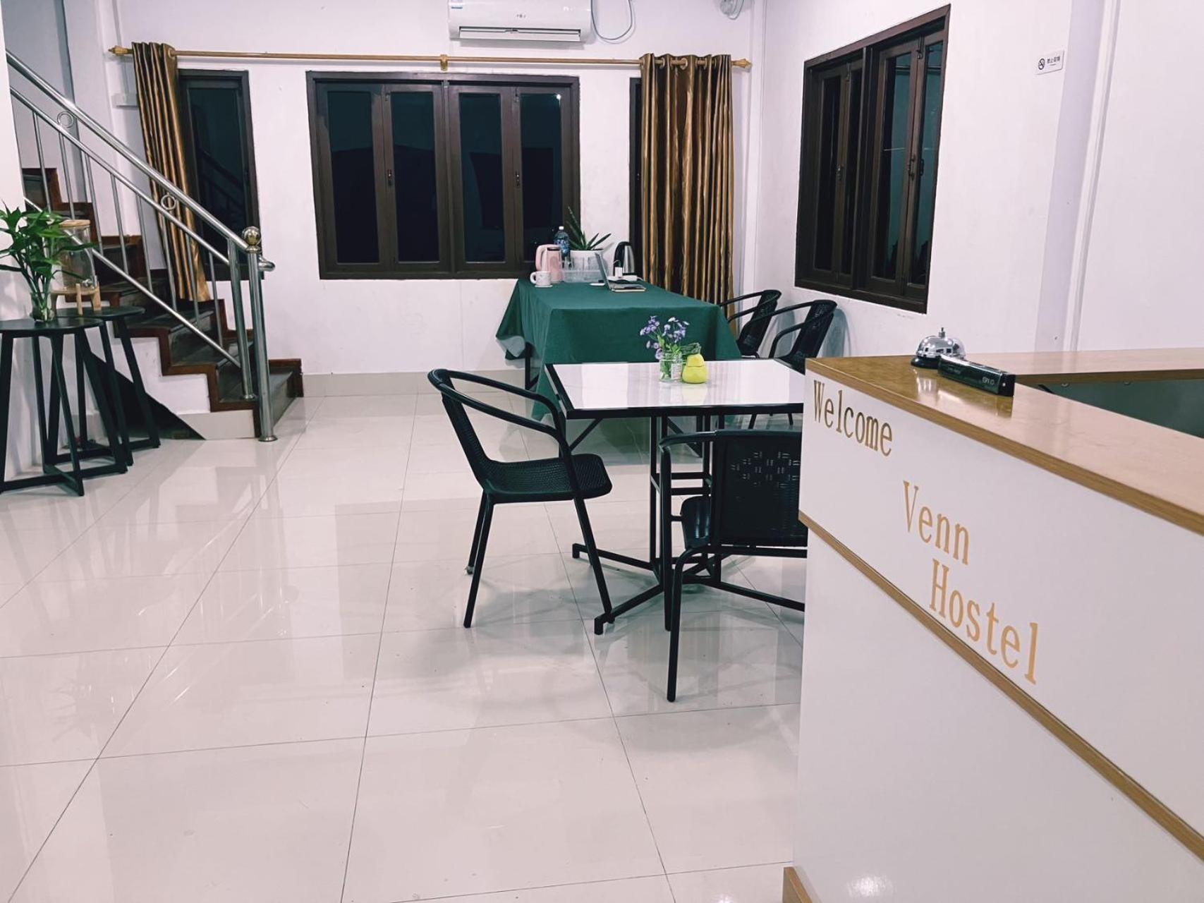 Venn Hostel ビエンチャン エクステリア 写真