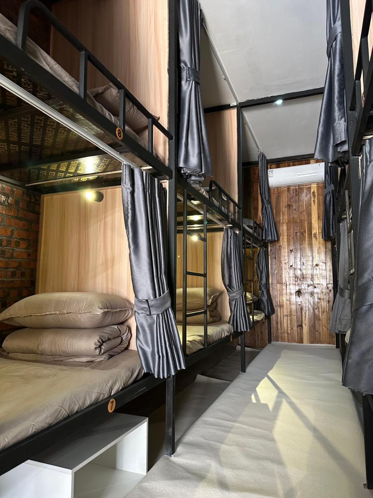 Venn Hostel ビエンチャン エクステリア 写真